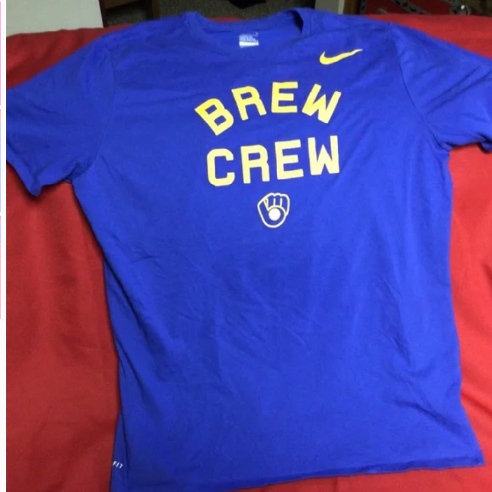 MLB MILWAUKEE Brewers tshirt